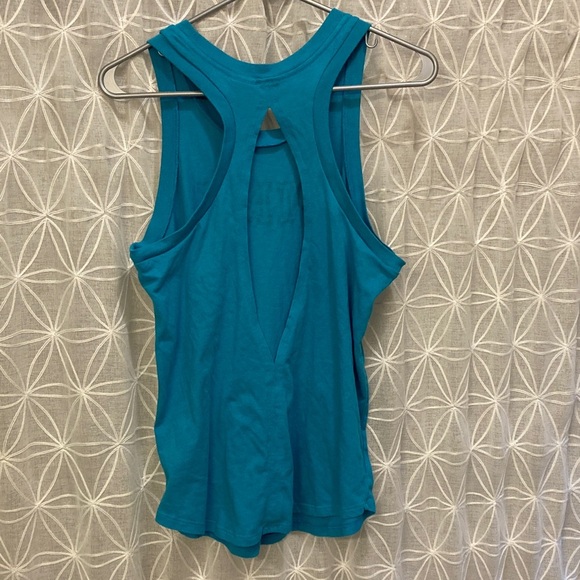 Victoria’s Secret Pink Tank Top - Picture 4 of 7